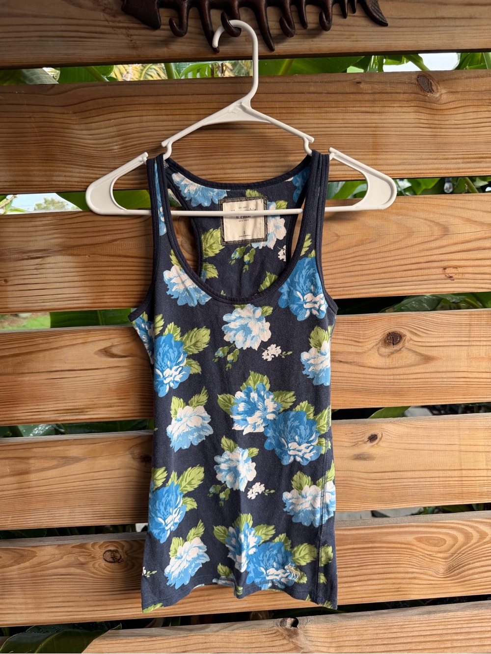 Y2K Abercrombie & Fitch Black Tank with Blue Floral Print